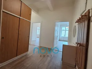 Pronájem bytu 3+kk, Praha - Nové Město, Opletalova, 71 m2