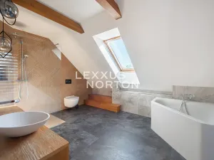 Prodej rodinného domu, Zvole, Hlavní, 378 m2