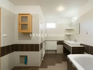 Prodej rodinného domu, Křtěnov, 200 m2