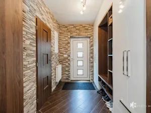 Prodej rodinného domu, Měšice, Na Blatech, 153 m2
