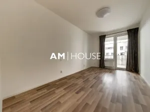Prodej bytu 2+kk, Praha - Strašnice, Zvěřinova, 60 m2