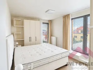 Pronájem bytu 3+kk, Praha - Modřany, Nesvadbova, 120 m2
