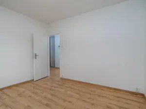 Prodej bytu 3+1, Praha - Střížkov, Varnsdorfská, 55 m2