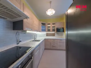 Prodej bytu 3+1, Orlová - Lutyně, 1. máje, 78 m2