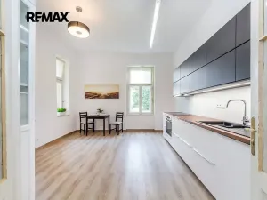 Pronájem bytu 2+kk, Praha - Vinohrady, Dykova, 50 m2