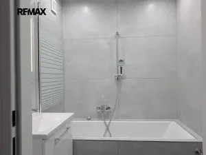 Pronájem bytu 3+1, Praha - Modřany, Botevova, 72 m2