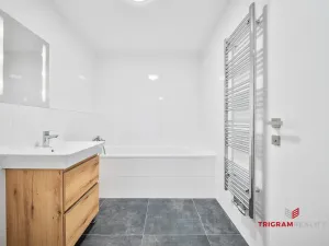 Pronájem bytu 2+kk, Hradec Králové - Třebeš, Pod Zámečkem, 60 m2