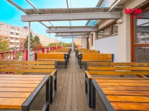 Pronájem restaurace, Most, Obránců míru, 400 m2