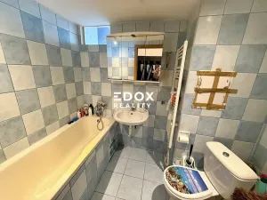 Prodej bytu 2+1, Roztoky, Masarykova, 52 m2