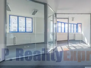 Pronájem kanceláře, Praha - Libeň, Podvinný mlýn, 600 m2