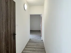 Pronájem bytu 2+1, Chomutov, Kamenný vrch, 58 m2