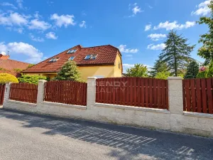 Pronájem rodinného domu, Vestec, Vilová I, 250 m2