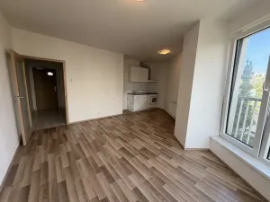 Pronájem bytu 1+kk, Praha - Uhříněves, Ke kříži, 34 m2