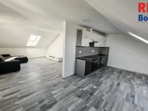 Prodej rodinného domu, Mnichovo Hradiště, Okružní, 170 m2