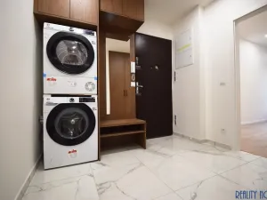 Pronájem bytu 3+kk, Praha - Holešovice, Janovského, 86 m2