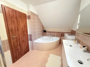 Prodej rodinného domu, Čebín, 158 m2