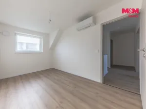 Pronájem bytu 4+kk, Starý Vestec, 102 m2