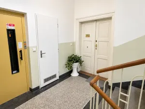 Prodej bytu 3+kk, Praha - Holešovice, Šternberkova, 100 m2