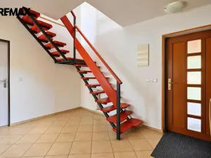 Prodej rodinného domu, Rybitví, Jiráskova, 155 m2
