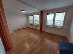 Pronájem bytu 2+kk, Most, Kpt. Jaroše, 35 m2