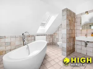 Prodej ubytování, Dobřany, Lipová, 820 m2