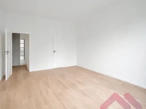 Pronájem bytu 2+kk, Praha - Nusle, Spolupráce, 48 m2