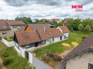 Prodej rodinného domu, Lužná, Masarykovo nám., 165 m2