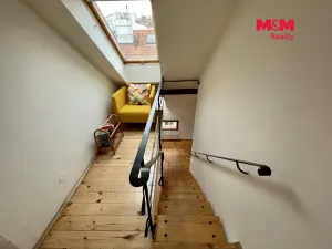 Pronájem atypického bytu, Praha - Nové Město, Pštrossova, 170 m2