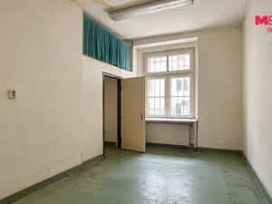 Pronájem obchodního prostoru, Karlovy Vary - Drahovice, Drahomířino nábř., 115 m2