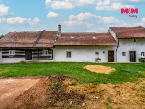 Prodej chalupy, Lužná, Masarykovo nám., 165 m2