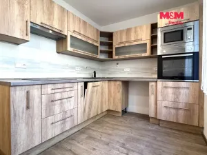 Pronájem bytu 2+1, Ústí nad Labem - Bukov, Kosmonautů, 52 m2