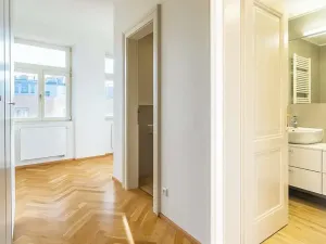 Pronájem bytu 2+kk, Praha, Myslíkova, 79 m2