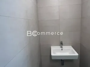 Pronájem obchodního prostoru, Brno, 235 m2