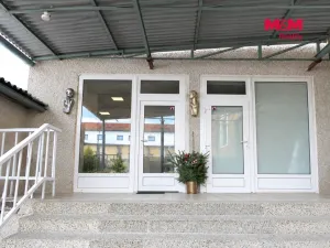 Pronájem obchodního prostoru, Beroun - Beroun-Město, Plzeňská, 12 m2