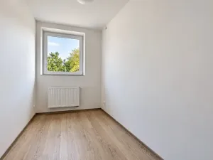 Pronájem bytu 2+kk, Holasice, Brněnská, 30 m2