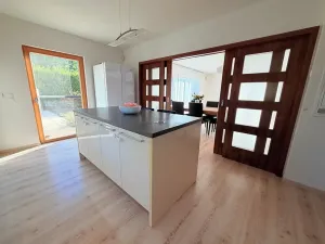 Prodej rodinného domu, Čebín, 158 m2
