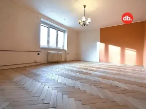 Prodej bytu 2+1, Ostrov, Borecká, 64 m2