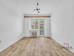 Prodej bytu 2+1, Hradec Králové, Chelčického, 57 m2
