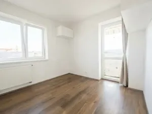 Pronájem bytu 3+kk, Brno, Přírodní, 62 m2