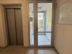 Pronájem bytu 1+kk, Praha - Zličín, Vřesovická, 40 m2
