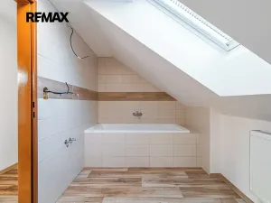 Pronájem rodinného domu, Horní Lukavice, 173 m2