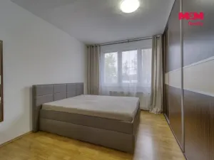 Prodej bytu 3+1, Klatovy - Klatovy III, Pod Hůrkou, 63 m2