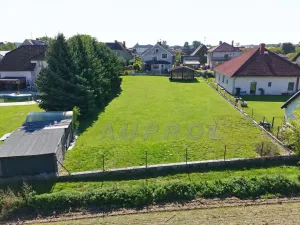 Prodej pozemku, Košice, 966 m2
