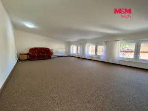 Prodej rodinného domu, Kobylí, 350 m2