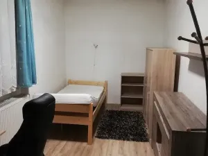 Pronájem bytu 1+1, Brno, V aleji, 40 m2