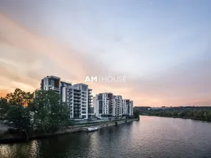 Pronájem bytu 2+kk, Praha - Holešovice, Sanderova, 49 m2