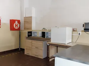 Prodej skladu, Úpice, Dr. Teuchmanna, 8703 m2