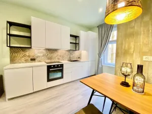 Pronájem bytu 2+kk, Praha - Michle, Nuselská, 45 m2