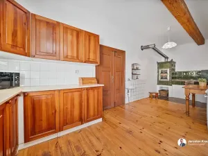 Prodej chalupy, Střevač, 226 m2