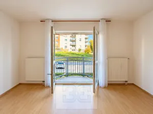 Pronájem bytu 1+kk, Liberec, Ořechová, 42 m2